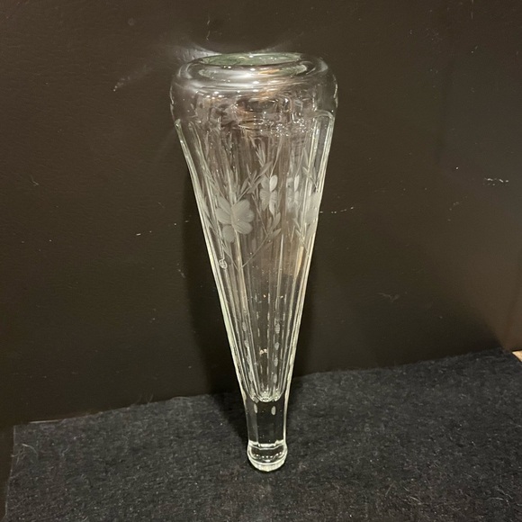 Vintage Automobile Limousine Etched Glass Bud Vase - Picture 6 of 15